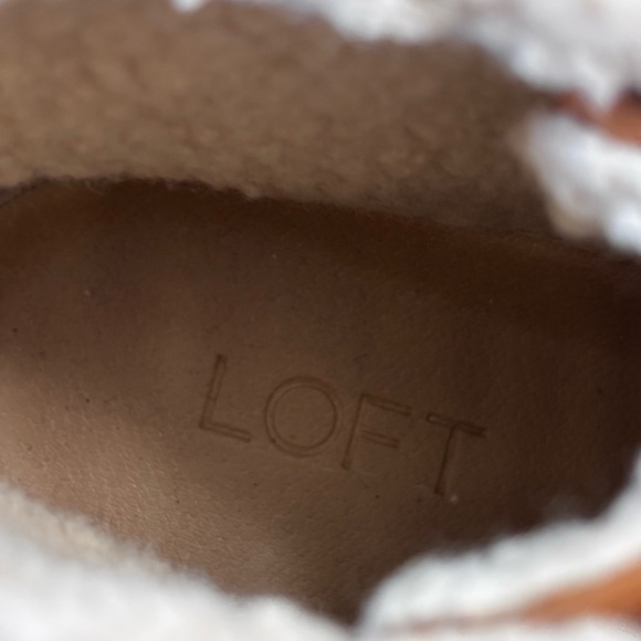 Loft fleece lined suede like booties NWOT - Picture 7 of 8